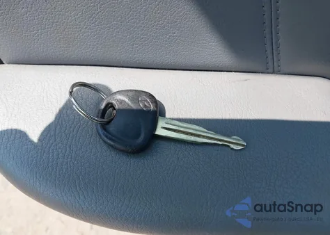 2004 Hyundai Elantra Gls/Gt z USA, uszkodzony, nr VIN KMHDN46D24U849206